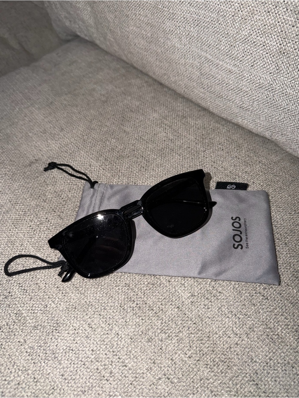 SOJOS Black Cat Eye Sunglasses for Women